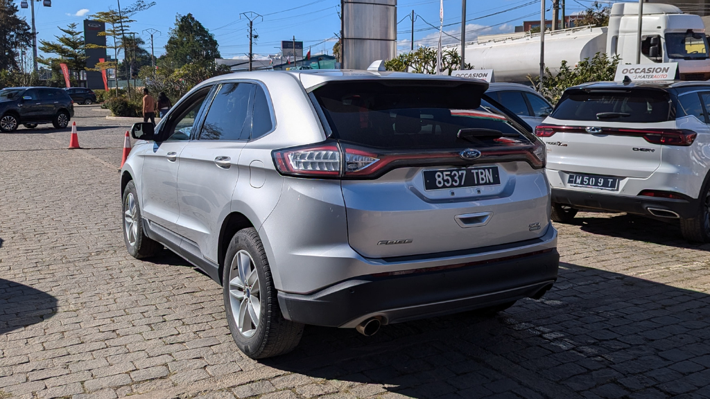 Ford Edge 2021 Gris