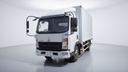 Sinotruck Howo 4X2 van blanc.jpg